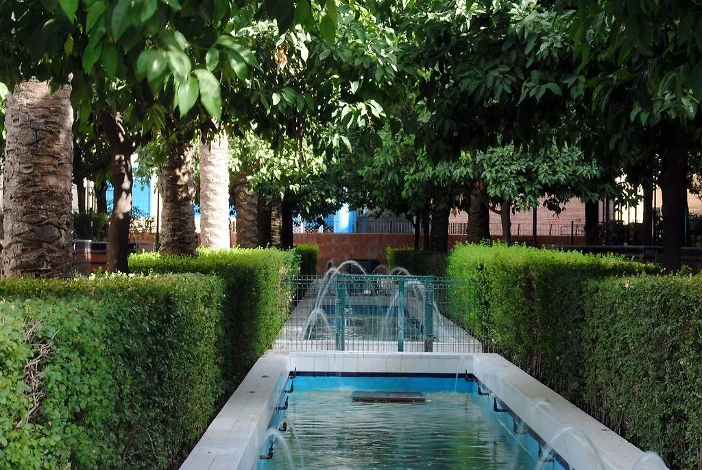 Triana Home & Free Parking Seville Apartment