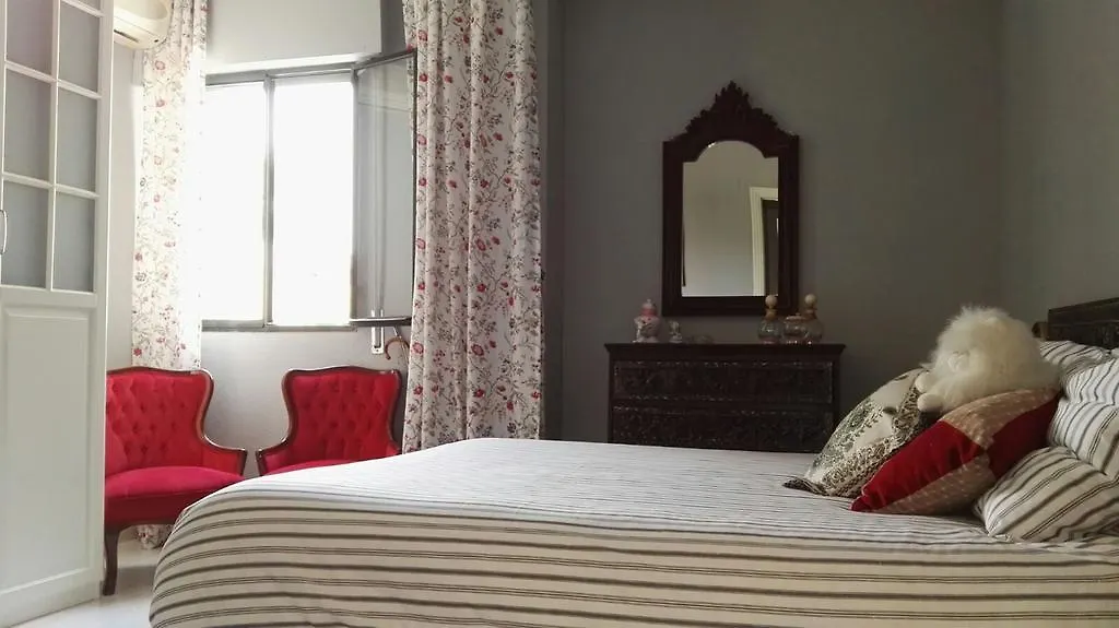 Triana Home & Free Parking Seville Apartment